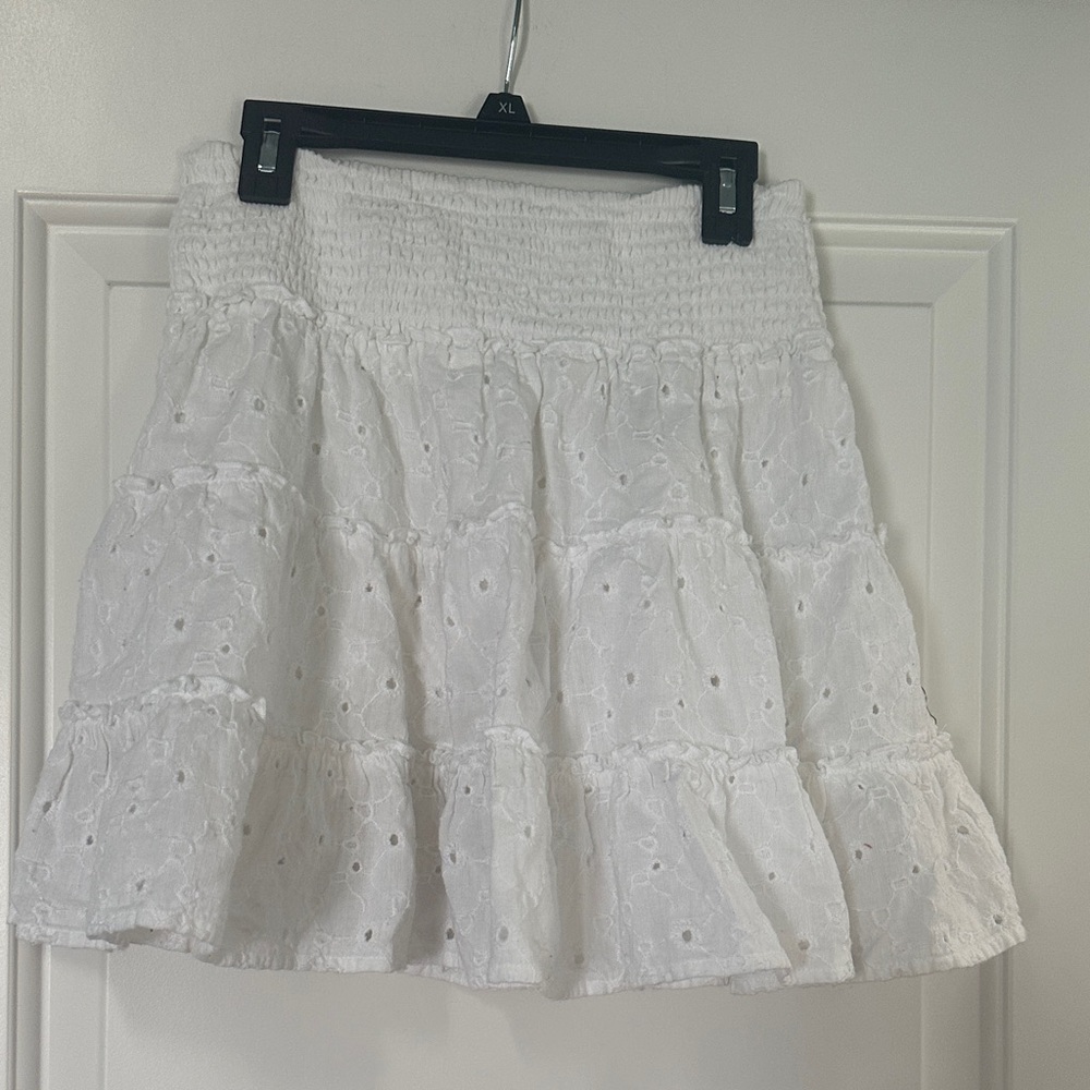 American Eagle Outfitters White Eyelet Tiered Mini Skirt